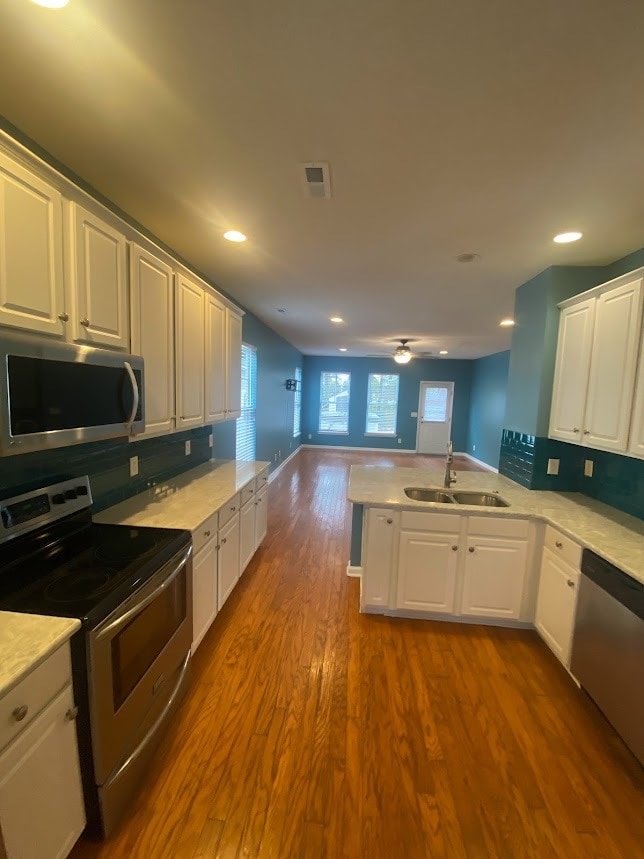 Building Photo - 421 Emerson Dr