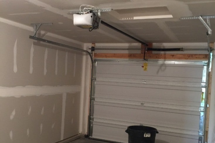 Garage - 1910 Wrigley St