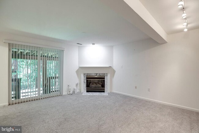 Building Photo - 3105 Sutherland Hill Ct