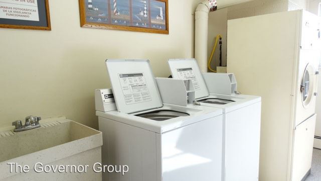 Building Photo - 2046 9th St