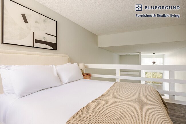 Building Photo - 641 Gayley Ave