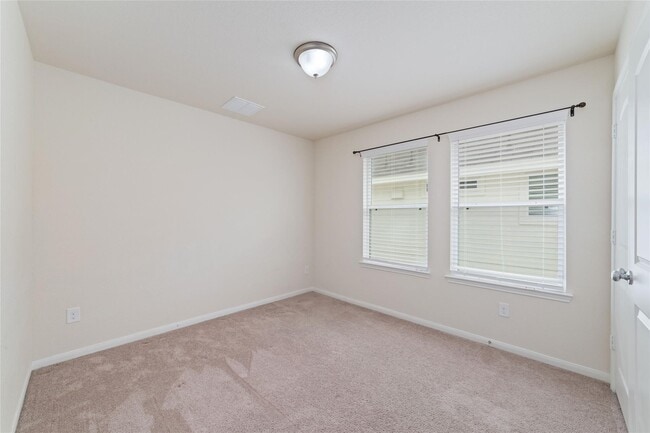 Building Photo - 13842 Evansdale Ln