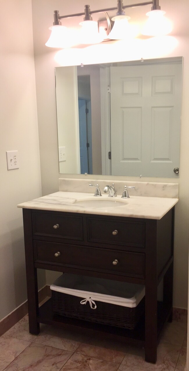 Basement Vanity - 11541 Oakmond Rd