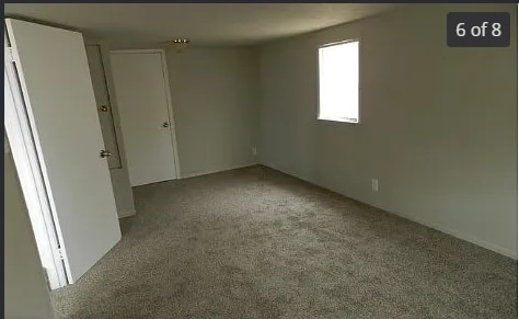 Building Photo - 2320 SW E Ave