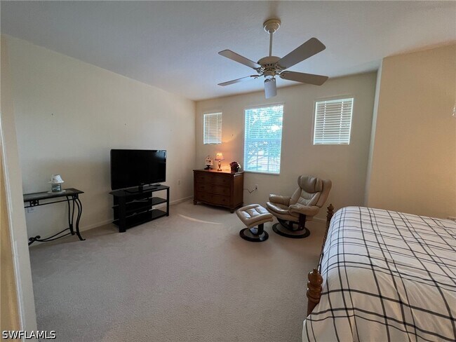Building Photo - 6821 Ascot Dr