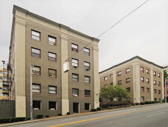 Building Photo - Oxford Crest Apartments