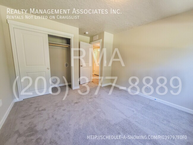 Building Photo - Brand New Luxury 4 Bedroom Townhome in Wes...