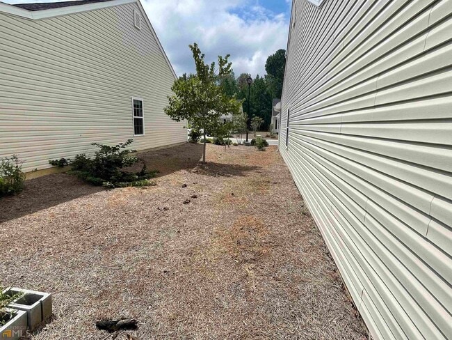 Building Photo - 148 Buckhaven Way