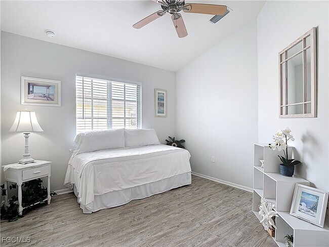 Building Photo - 13140 Broadhurst Loop