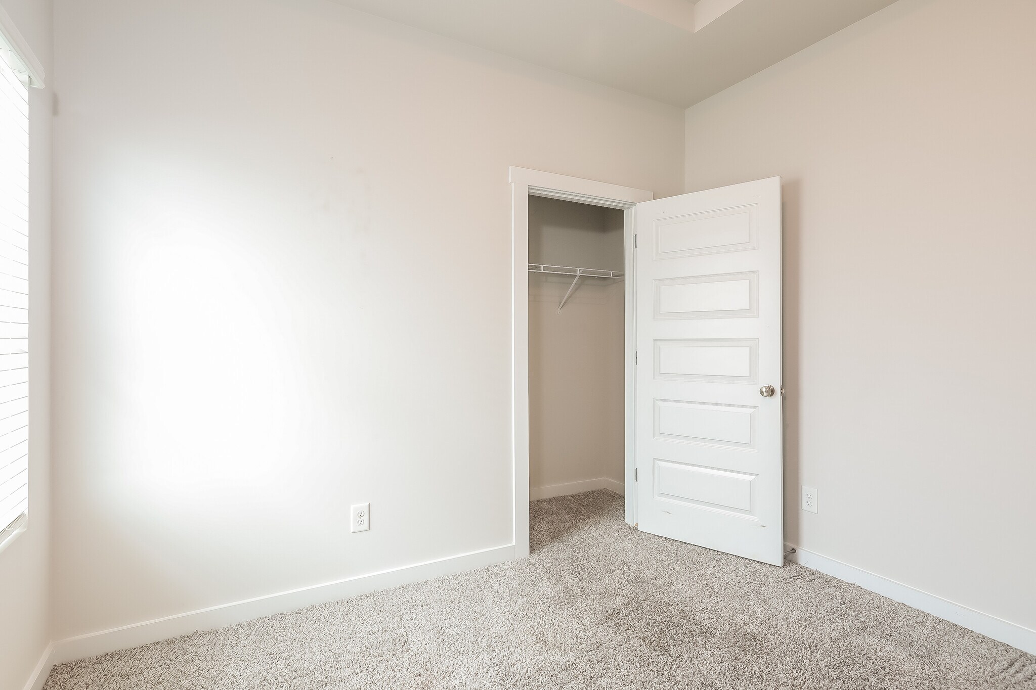 Building Photo - 9949 Hunter Pl