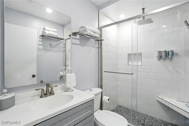 Building Photo - 324 NW 24th Terrace