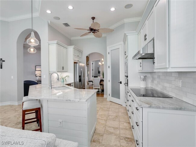 Building Photo - 7864 Valencia Ct