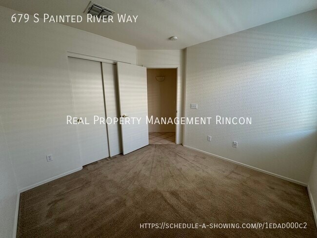 Building Photo - 679 S Painted River Way