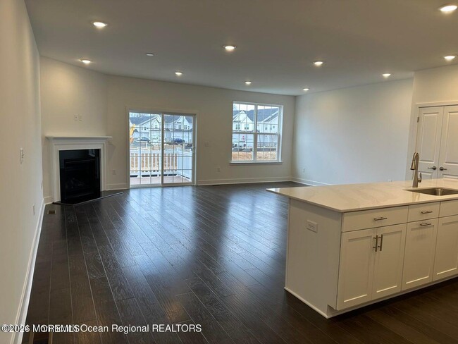 Building Photo - 1705 Wrangler Ave