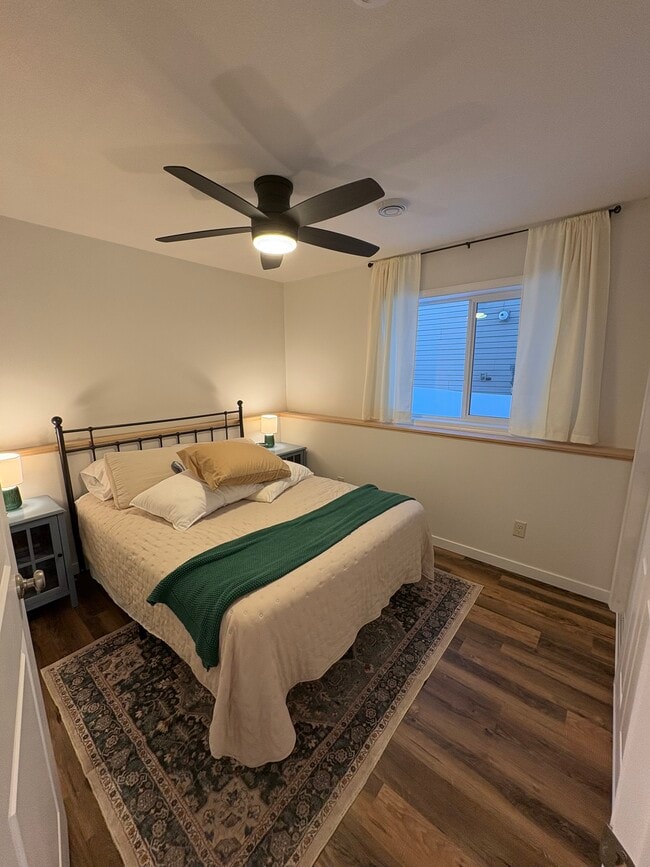 Building Photo - 1612 Nuthatch Ave