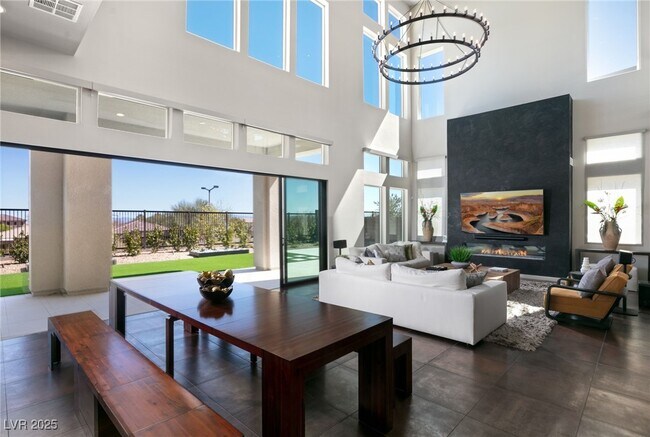 Building Photo - 10655 Patina Hills Ct