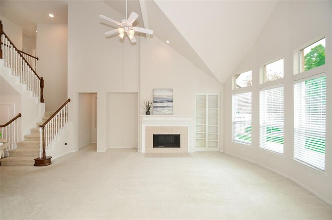 Building Photo - 3315 Alden Manor Ln