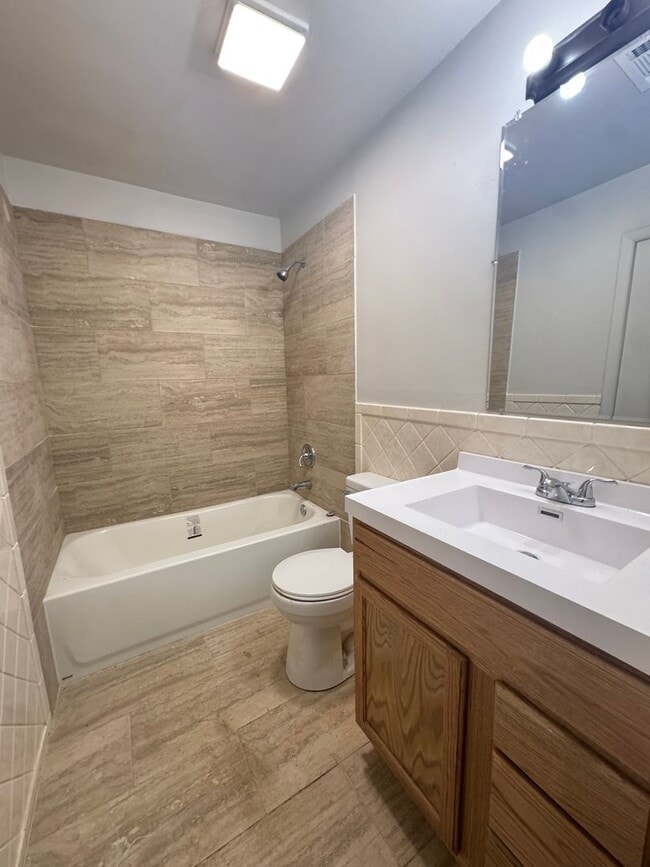 Building Photo - 3 Bed / 1 Bath in Trumann Available Now.