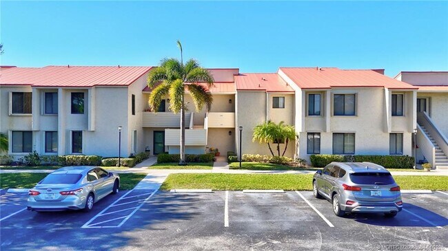 Building Photo - 5111 SE Miles Grant Rd