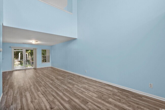 Building Photo - 1096 Harvester Cir