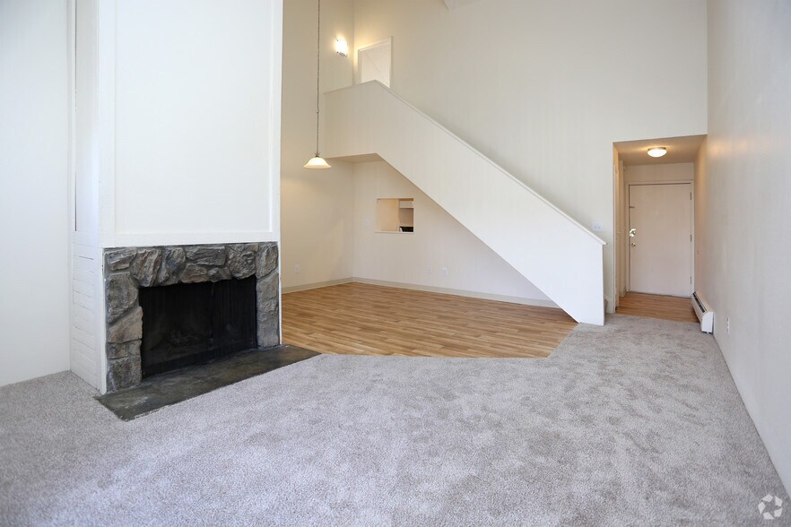 The Pines 148 S Zang Way Lakewood CO 80228 Apartment Finder