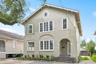 Building Photo - 2830 Palmer Ave
