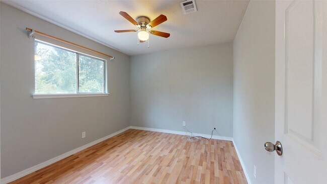 Building Photo - 24314 Spring Mill Ln