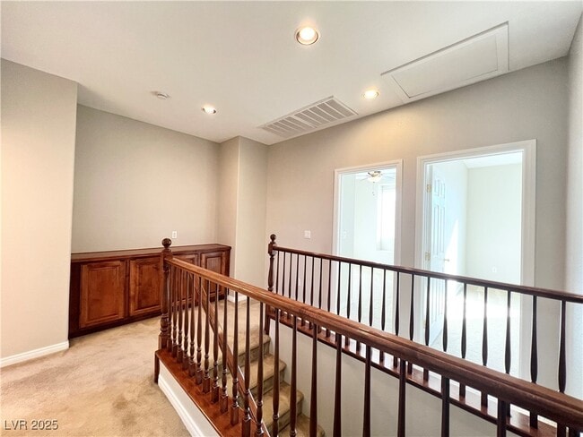 Building Photo - 6164 Bridgeport Hills Ave