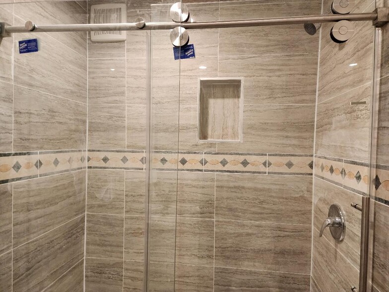 Building Photo - 3045 68th St