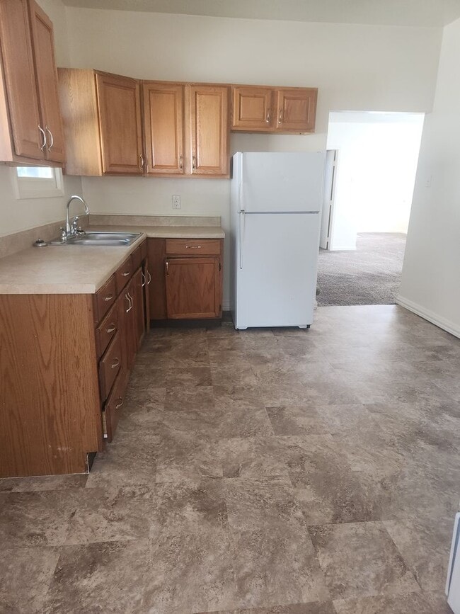 Building Photo - 3 Bedroom near Hamilton Park