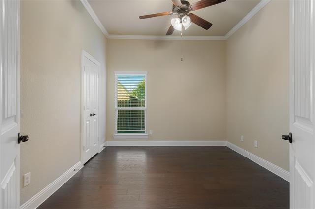 Building Photo - 10520 Love Ct