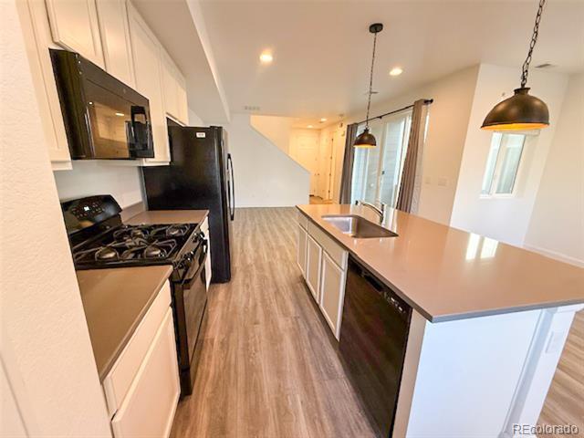 Building Photo - 591 S Pitkin Ct