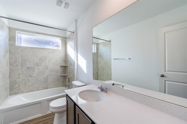 Building Photo - 322 Arnage Dr