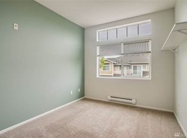 Building Photo - 4050 S 212th Ct