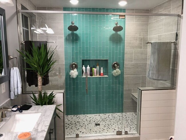 Building Photo - 7478 Hawks Cir