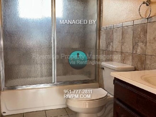 Building Photo - 7257 Wakefield Ct