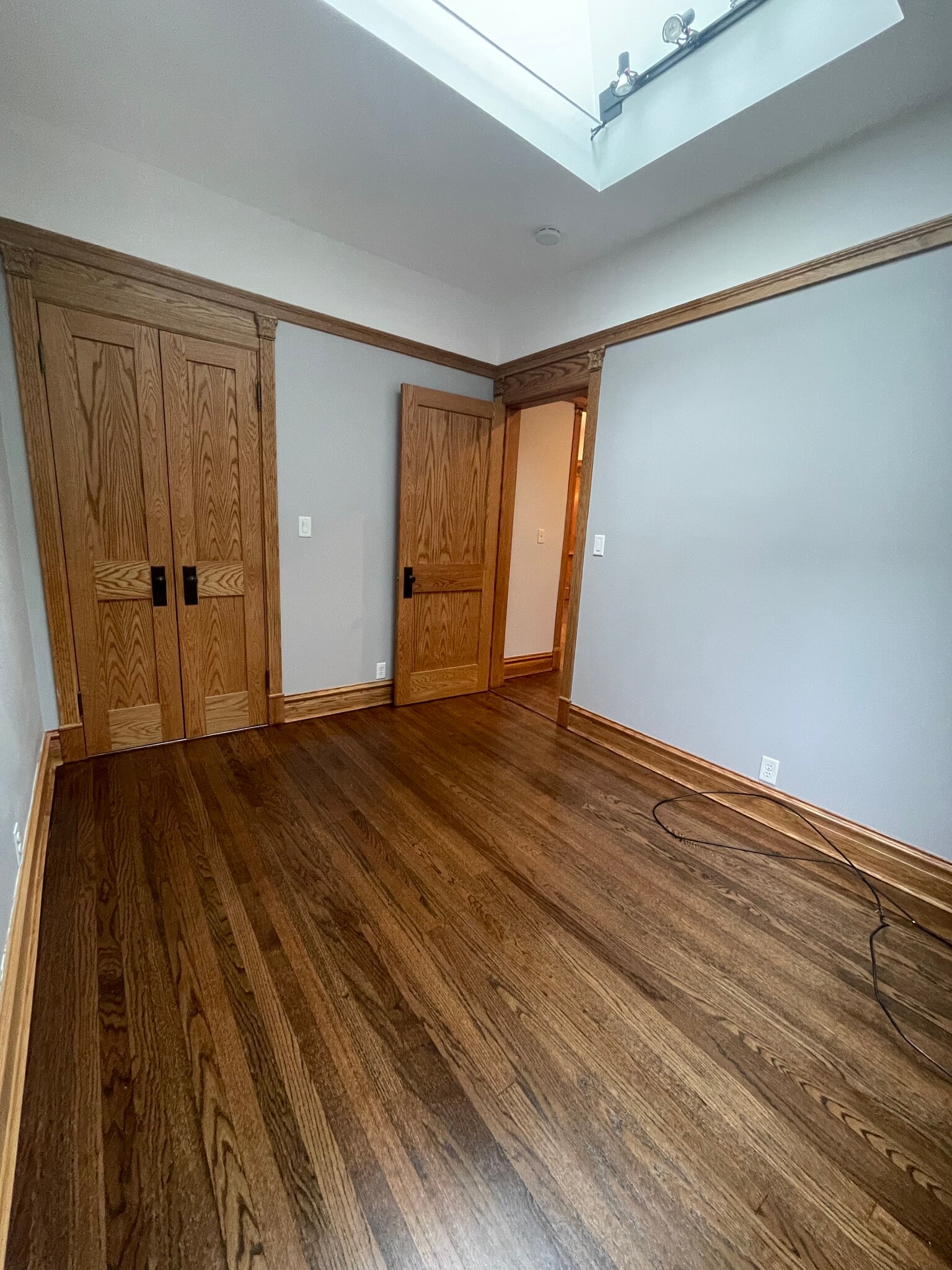 Building Photo - 3713 N Racine Ave