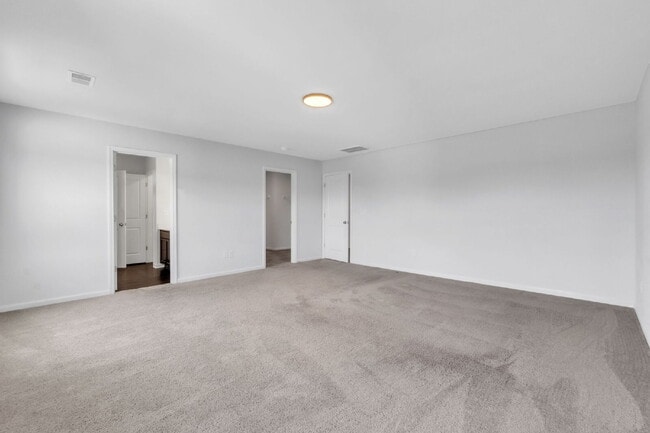Building Photo - Modern 4-Bedroom Home in Butler Knoll in I...