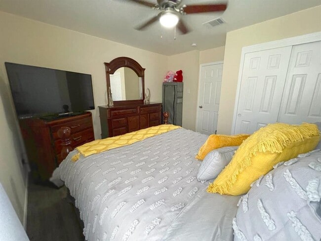 Building Photo - 1700 Zydeco Dr