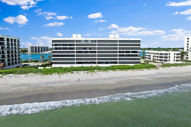 Building Photo - 19900 S Beach Rd