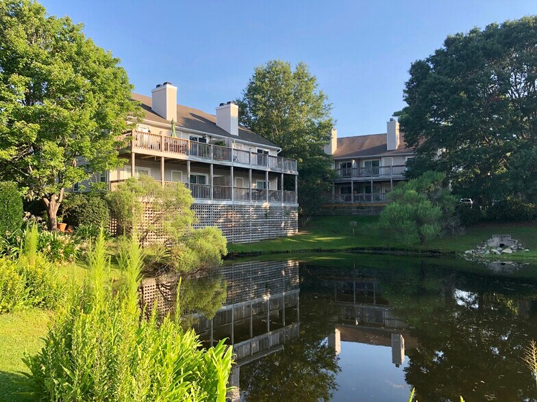 Building Photo - 5211 Lapaloma Ct