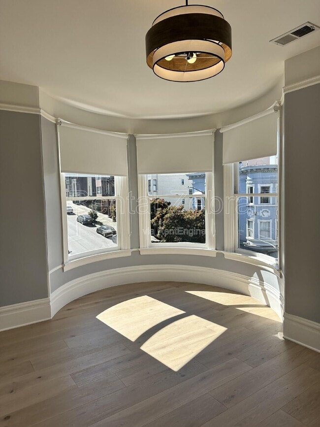 Building Photo - 1192 Pacific Ave