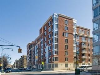 Building Photo - 72 W 108th St