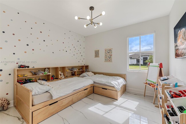 Building Photo - 16753 SW 290th Ln