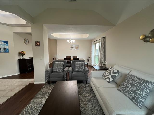 Building Photo - 4101 Creekstone Dr
