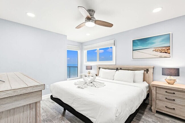 Building Photo - 8743 Thomas Dr