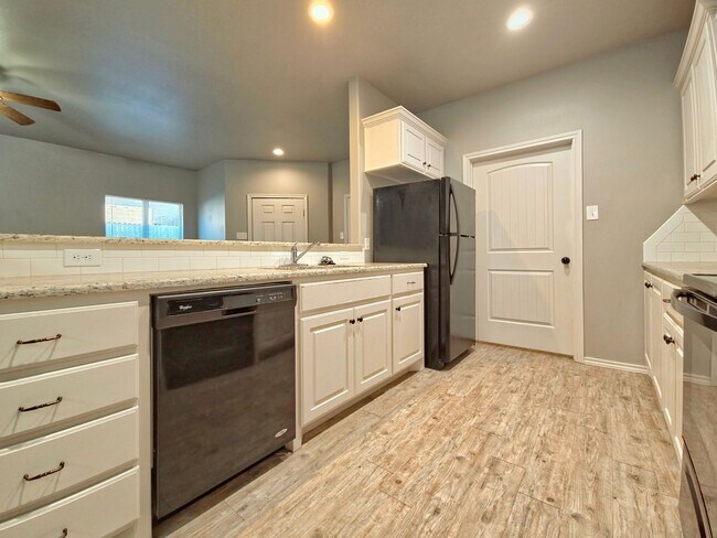 Building Photo - 1109 Preston Trails