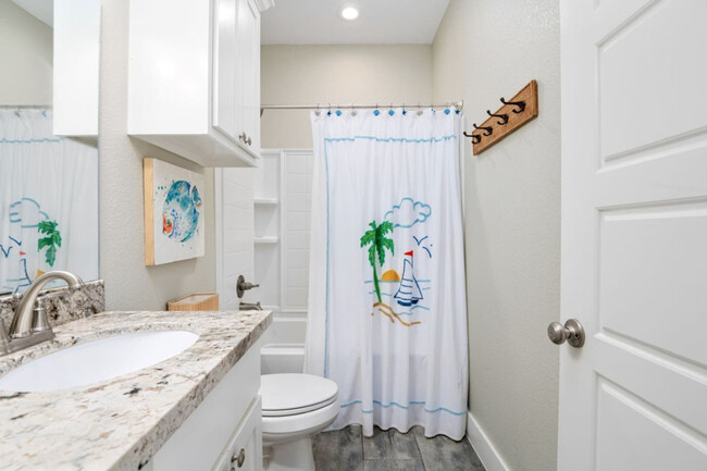 Building Photo - 951 Gulf Shores Dr