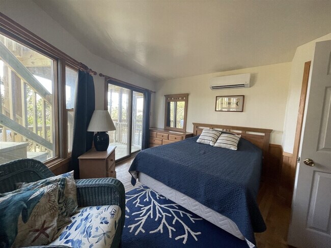 Building Photo - 42091 Dune Wy