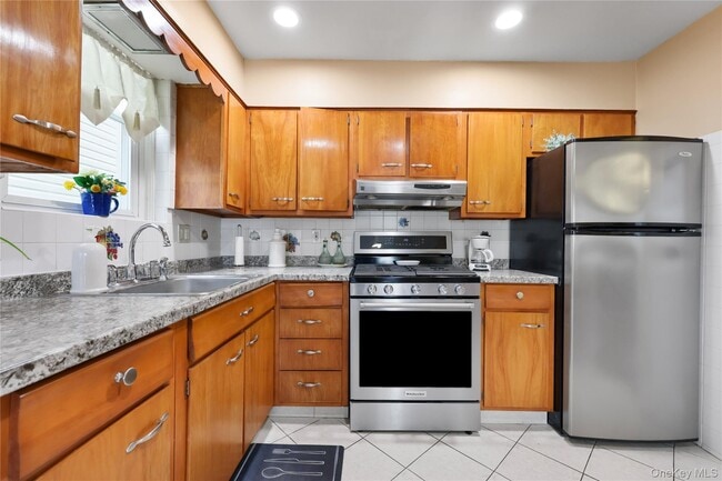 Building Photo - 29 Brookridge Ave